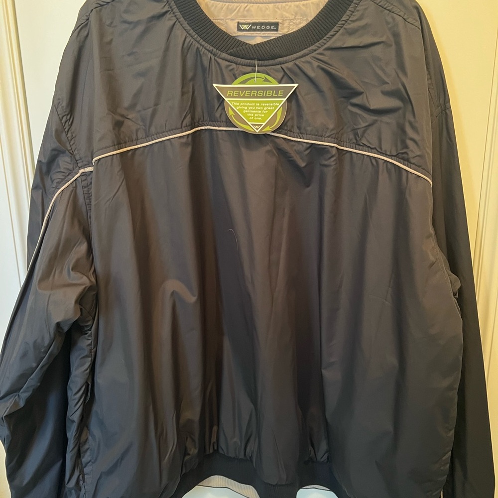 Wedge Golf and Beyond Men's Reversible Windbreaker Size XL. NWT